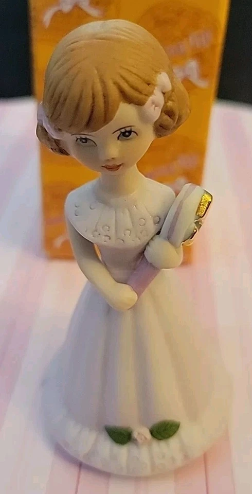 Vintage 1982 Enesco GROWING UP GIRLS 5th Birthday Brunette Porcelain Figurine 5