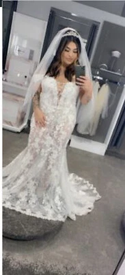 davids bridal wedding dress size 14 - Image 1 of 4