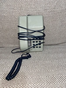 Vintage BT British Telecom Viscount Landline Phone 1980’s Wired Phone - Picture 1 of 6