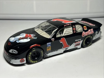 1998 Dale Earnhardt Jr #1 Coca Cola Polar Bear 1/24 Diecast Winners Circle - Image 1 of 4