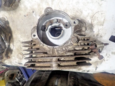 Culata HONDA CL100 CL 100 1971 Foto 1 de 4