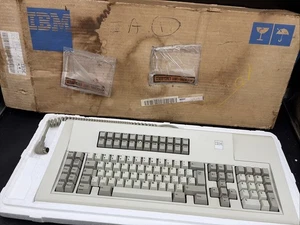 Vintage IBM F1 Model M keyboard 1390572 With Original Box 1989 - Picture 1 of 11