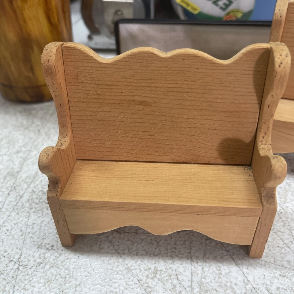 BANCO MINIATURA CASA DE MUÑECAS Fireside Settle Foto 1 de 4