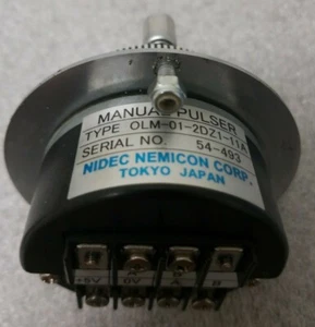   PULSOR MANUAL HAAS NIDEC NEMICON OLM-01-2DZ1-11A, VOLANTE.  - Imagen 1 de 3