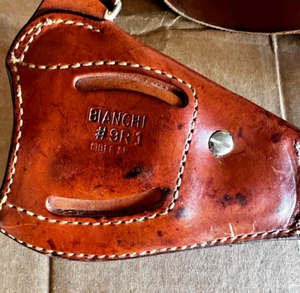 Vintage Bianchi #9R1 "Upside down" draw shoulder rig For S&W Chiefs Special 2" - Picture 1 of 8