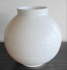 Large Wedgwood Intaglio Vase
