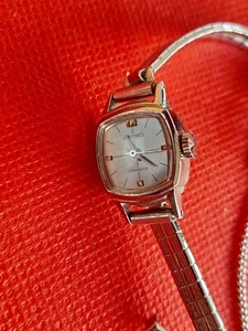 RARE 16mm SEIKO 1004-7020 Manual Wind Ladies Watch _2866 - Picture 1 of 10