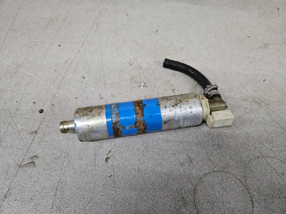 Mercedes-Benz S500 2001-2006 - bomba de combustible 0004780401 Foto 1 de 4