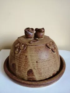 Cheese Dome Cloche Mouse 2 Mice lid Studio Pottery Catherine Burden? - Picture 1 of 8
