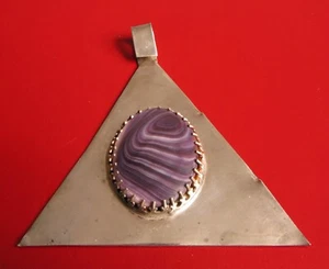 VTG NATIVE AMERICAN CHEROKEE EAGLE SEEKER STERLING SILVER QUAHOG SHELL PENDANT - Picture 1 of 3