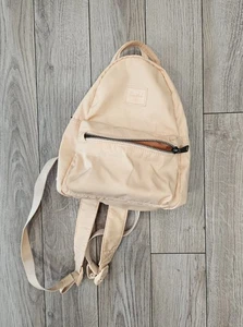 Mini mochila Herschel *usada - Imagen 1 de 4