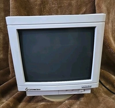 GATEWAY 2000 Crystalscan 1572DG Monitor CS1572DG Tested & Working - Image 1 of 4