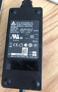 1 Stück 19V3,15A Vier-Pin Netzteilkabel MDS-060AAS19 B Runde Öffnung 4-Pin - Bild 1 von 6