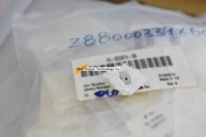 Novellus/ 15-033874-00/Plug, Injector, Manifold,(Sold in one batch-10 PC) - Picture 1 of 2