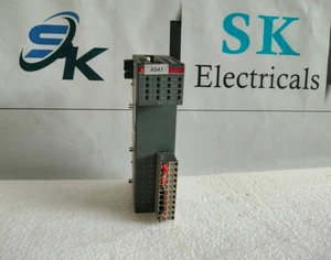 Módulo de salida digital ABB DO571 1TNE968902R2202 - Imagen 1 de 3