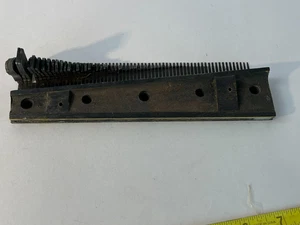 Caja de música antigua peine cambiador de discos Regina Corona? Pieza de 8 1/4" 5 agujeros - Imagen 1 de 18