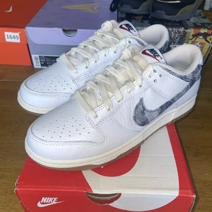Men's Nike Dunk Low "Washed Denim" White/Midnight Navy-Gym Red (FN6881 100) - Picture 1 of 7
