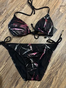 NWT Guess Show Stopper Large Bikini - Picture 1 of 6