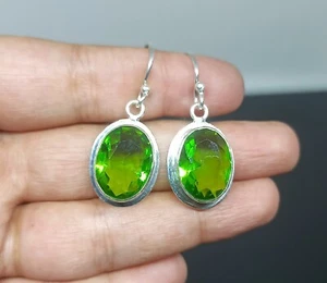 Peridot Gemstone Earring 925 Sterling Silver Handmade Jewelry - 1.5" - Picture 1 of 2