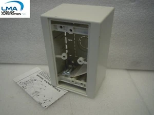 HUBBELL MT678DB 1-GANG DEVICE JUNCTION BOX 2.44" DEEP ALMOND/IVORY ***NEW - Bild 1 von 5