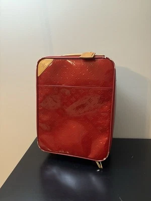 Louis Vuitton Monogram Vernis Pegase Suitcase Red - Image 1 of 4