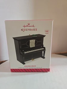 Hallmark Keepsake Ornament 2014 Amazing Grace Piano Magic Sound Music - Foto 1 di 7