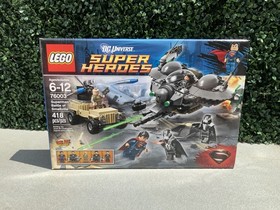 Lego DC Universe Super Heroes- Superman Battle of Smallville (76003)- New