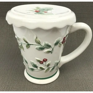 Pfaltzgraff Winterberry bedeckt Becher 12 Unzen Weihnachten Tasse Untersetzer überbacken erhöht - Bild 1 von 12