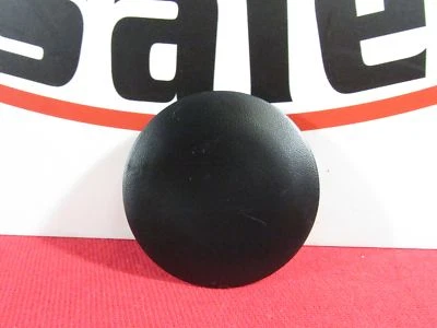 DODGE RAM Engate de Reboque Bola Buraco Tampa Para-choque Traseiro NOVO FABRICANTE DE EQUIPAMENTO ORIGINAL MOPAR - Imagem 1 de 4