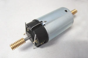 PIKO 36001 G Scale Motor for 6 Wheel Gearbox - Picture 1 of 1