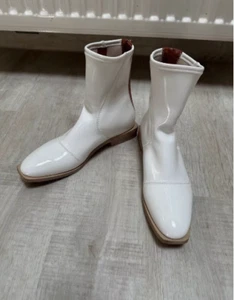 Fendi Stiefeletten weiss 40 Lackleder Original Neuwertig - Bild 1 von 5