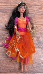Disney Hunchback of Notre Dame Gypsy Dancing Esmeralda Doll 1995 Vintage - Picture 1 of 1