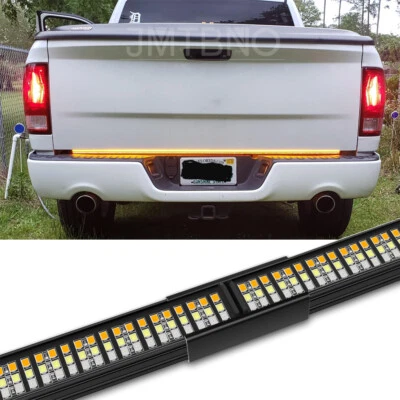 Barra de luz LED triple de aluminio de 60" para puerta trasera señales de giro para Dodge Ram 1500 2500 Foto 1 de 4