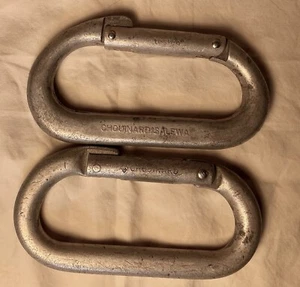 Lot of two (2) vintage Chouinard carabiners For display - Picture 1 of 6