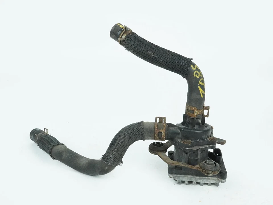 2007 - 2011 Toyota Camry Xv40 Cooler Water Pump Inverter Coolant W Hose Line Oem Foto 1 de 4