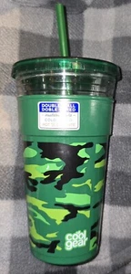 Cool Gear doppelwandiger Kunststoffbecher 20 Unzen tarnfarben neu - Bild 1 von 4