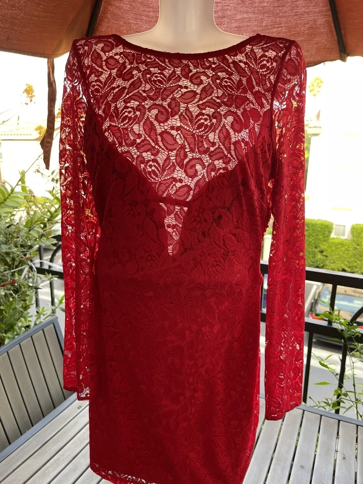 Vestido de encaje rojo Bebe talla XS Foto 1 de 3