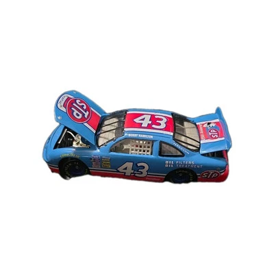 Bobby Hamilton 1:24 #43 STP 25 aniversario pequeño 1984 azul/rojo (1 de 3500) Foto 1 de 4
