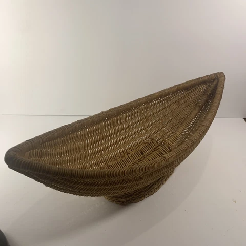 Mid Century Modern Lg Gondola~Boat~Basket~Hand Woven 1960’s~17”~Bread Basket Cover