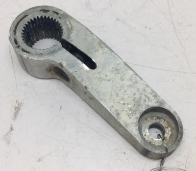 Braço de direção esquerdo Ski Doo Formula Grand Touring Summit Skandic 506130600 fabricante de equipamento original - Imagem 1 de 4