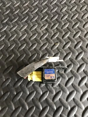 Toyota Celica 2002 Año Crash Sensor 89865-20010 187600-3940 Foto 1 de 4