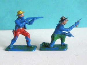2 x GIOCATTOLI MEZZALUNA. WILD WEST COWBOYS PLASTICA SOLDATI SCALA 1/32 - Foto 1 di 2