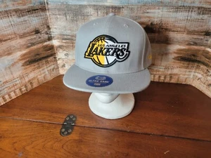 NBA LA Los Angeles Lakers Amarillo/Gris Ultra Game Trucker Talla Única Gorra NUEVA - Imagen 1 de 10