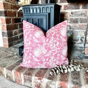 1532. NIGELLA Soft Red - linen look 100% Cotton Cushion Cover, Various sizes - Picture 1 of 4