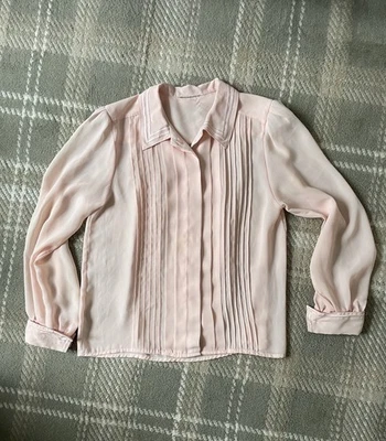 Blusa De Colección Rosa Chifón Plisada Abotonada Cuello Bordado L Foto 1 de 4