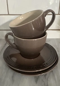 Le Creuset Cappucino Cups & Saucers 6 oz Ombre Cafe Collection Truffle Lot of 2 - Picture 1 of 10