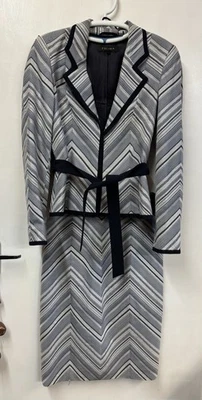 Escada Blue & Grey Zigzag Stripes Jacket & Skirt Suit Set Size 36 Uk 10 - Image 1 of 4