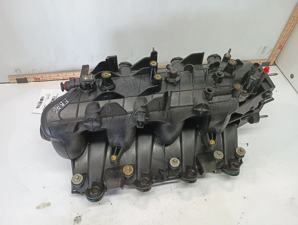 Colector de admisión de Chevrolet Tahoe 2004 4,8 L 11976231 Foto 1 de 4