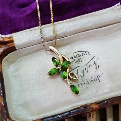 Ожерелье из стерлингового серебра 925 пробы, кулон из натурального зеленого диопсида, позолоченное  - Изображение 1 из 4