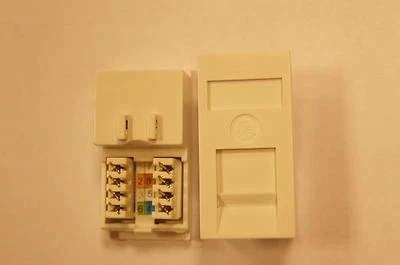 10 x CAT5E RJ45 UTP ETHERNET Low Profile  Euro Size Network Module 20 x 50mm - Image 1 of 2